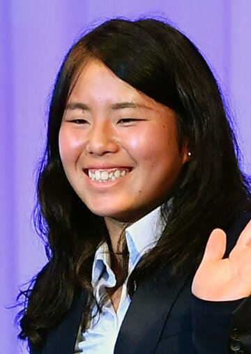  上地結衣