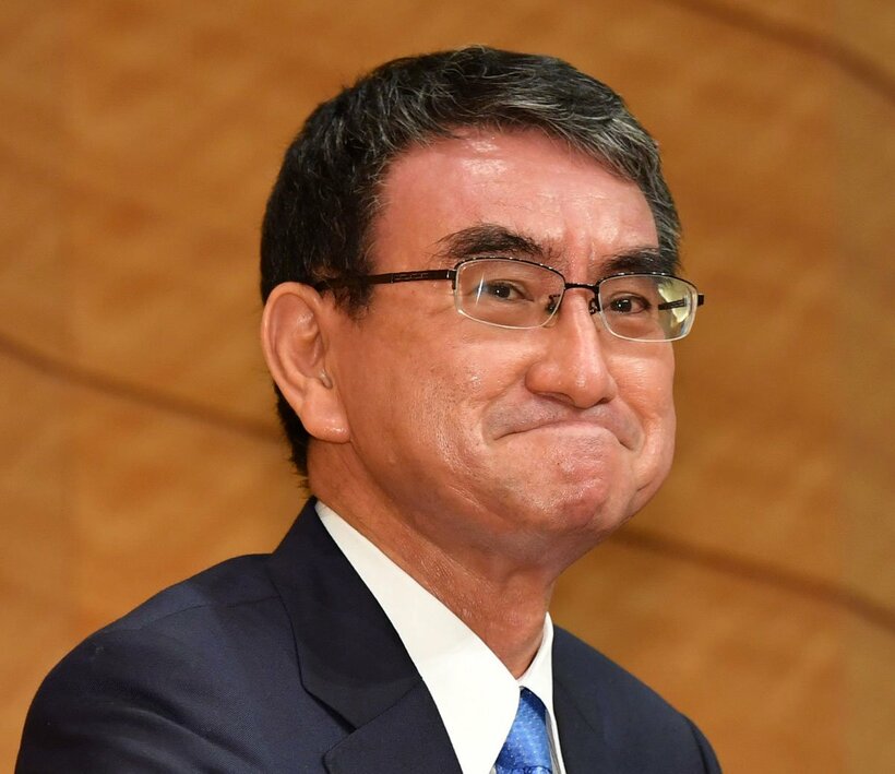  自画自賛の河野氏