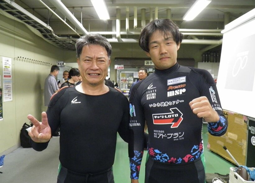 ３着で準決切符をゲットした宮倉勇。右は辺見竜馬