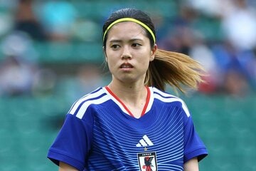長谷川唯