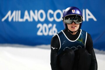 残り１本を飛ぶことができなかった小林陵侑（ロイター）