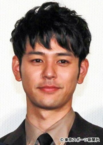 写真：妻夫木聡「結婚」も綾野剛から“関係”継続迫られる「男の方はオレ