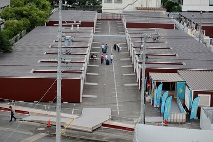 選手の宿泊施設となったコンテナハウス(ロイター)