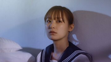 映画「THIS　MAN」に出演する鈴木美羽