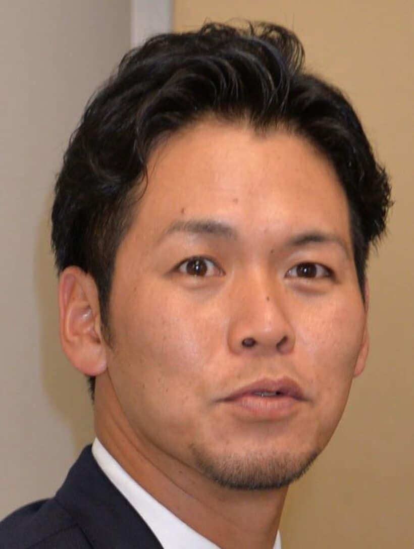  移籍先を探している小窪