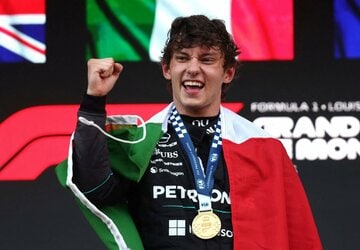 波乱のモナコGPを制し５連勝を飾ったメルセデスのキミ・アントネッリ（ロイター）