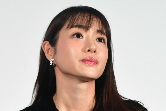 ドラマ「ポリティカルパン」主演の石原さとみ
