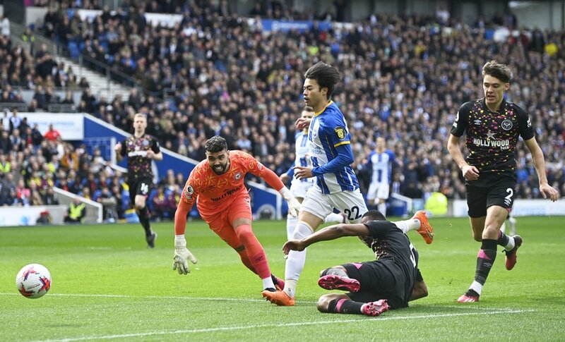 三笘薫　芸術ループでプレミア日本人新記録の７ゴール目！　代表の新１０番を期待する声続出 | 記事 | 東スポWEB