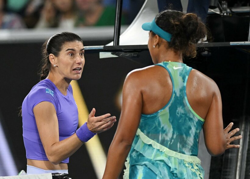 大坂なおみ（右）に激高したソラナ・チルステア（ロイター）