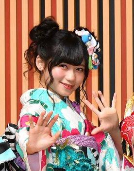  昨年の新成人メンバー成人式記念撮影会に参加していた菖蒲まりん（東スポWeb）