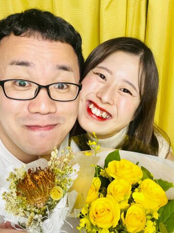 左からパーマ大佐、アイドル鳥越（ホリプロ提供）