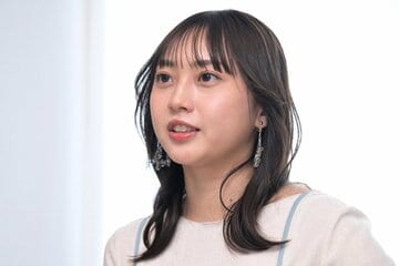 インタビューにこたえた木崎ゆりあ