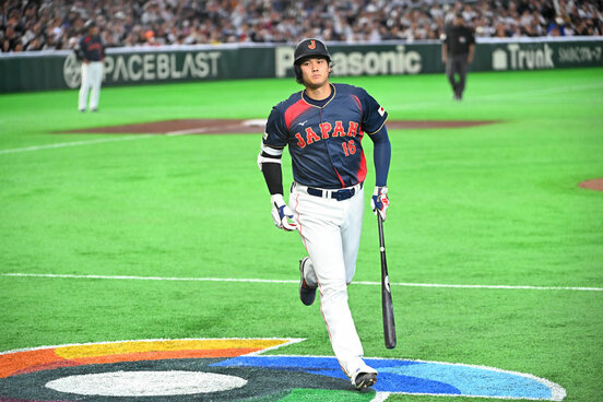 4回、ファーストライナーに倒れた大谷翔平