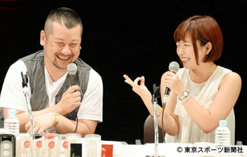 ケンドーコバヤシ（左）と紗倉まな