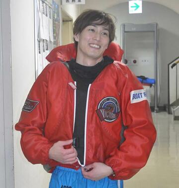  準優1号艇を獲得し笑顔の永井彪也