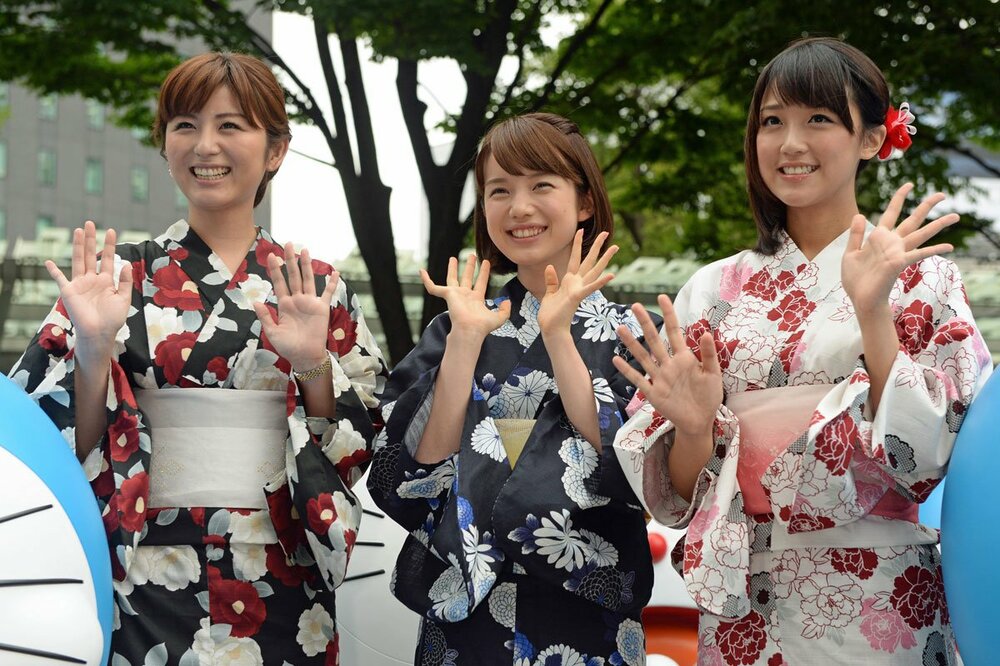 １２年前…浴衣姿の宇賀なつみ、弘中綾香、竹内由恵