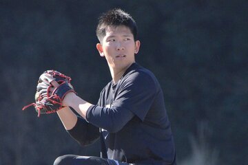 母校での自主トレを公開した巨人・戸郷翔征