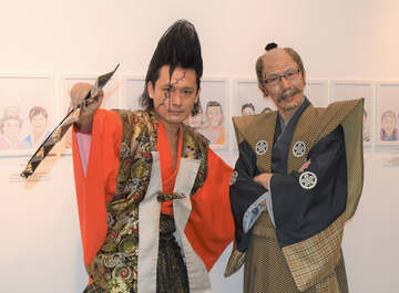  左から岩部彰扮する武将様と浅越ゴエ扮するゴエ爺（東スポWeb）