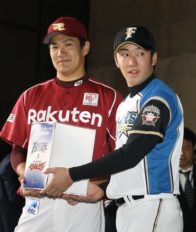 写真：楽天・田中将大が引退する斎藤佑樹をねぎらう「たくさんのファン