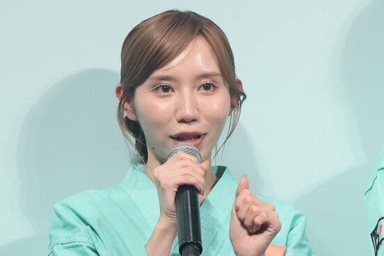 ネスカフェのイベントに参加したばんばんざい・みゆ