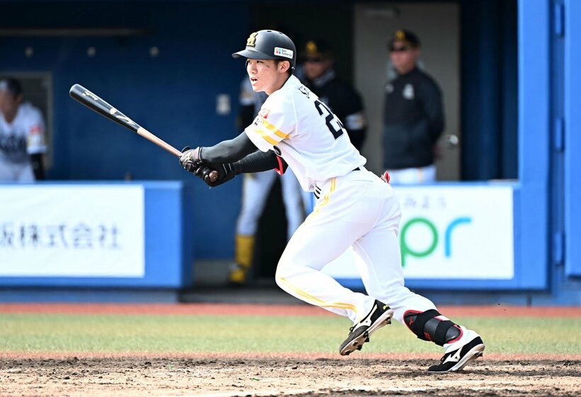 ５回、ヒットを放つソフトバンク・庄子雄大