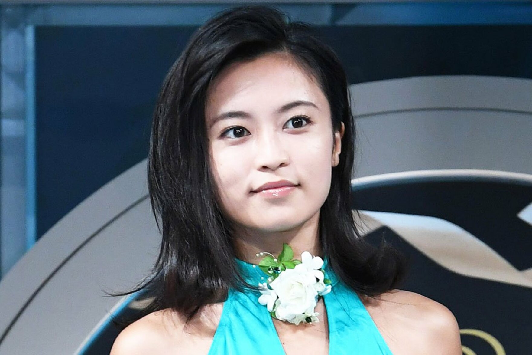 小島瑠璃子