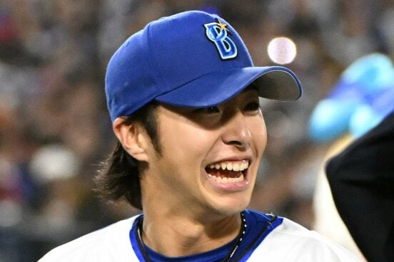 決勝２ランを放ったDeNA・度会隆輝