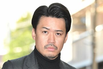 稼ぎまくっている？ピスタチオ伊地知