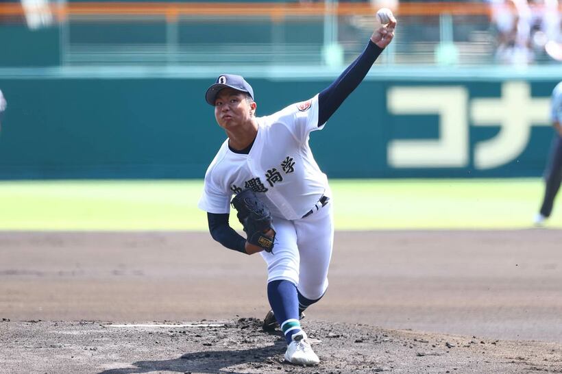沖縄尚学先発の末吉良丞