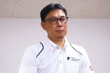 日本高野連の井本亘事務局長