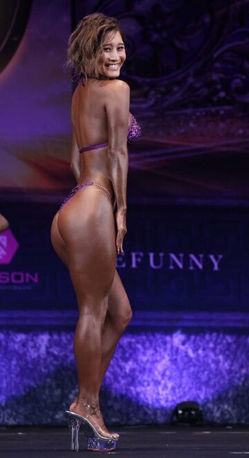 ポーズを決める高橋凛