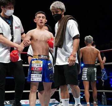  バンダム級日本最強決定トーナメント決勝戦でKO負けの壬生狼一輝
