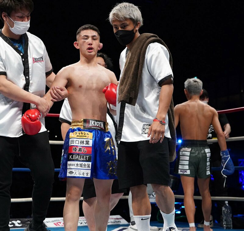  バンダム級日本最強決定トーナメント決勝戦でKO負けの壬生狼一輝