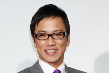 八代英輝氏