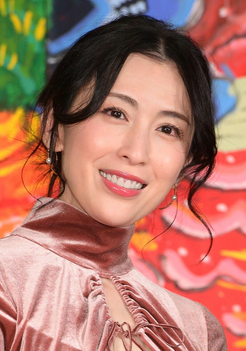 雛形 あきこ 乳首