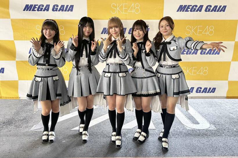 左から篠原京香、北川愛乃、佐藤佳穂、池田楓、松本慈子