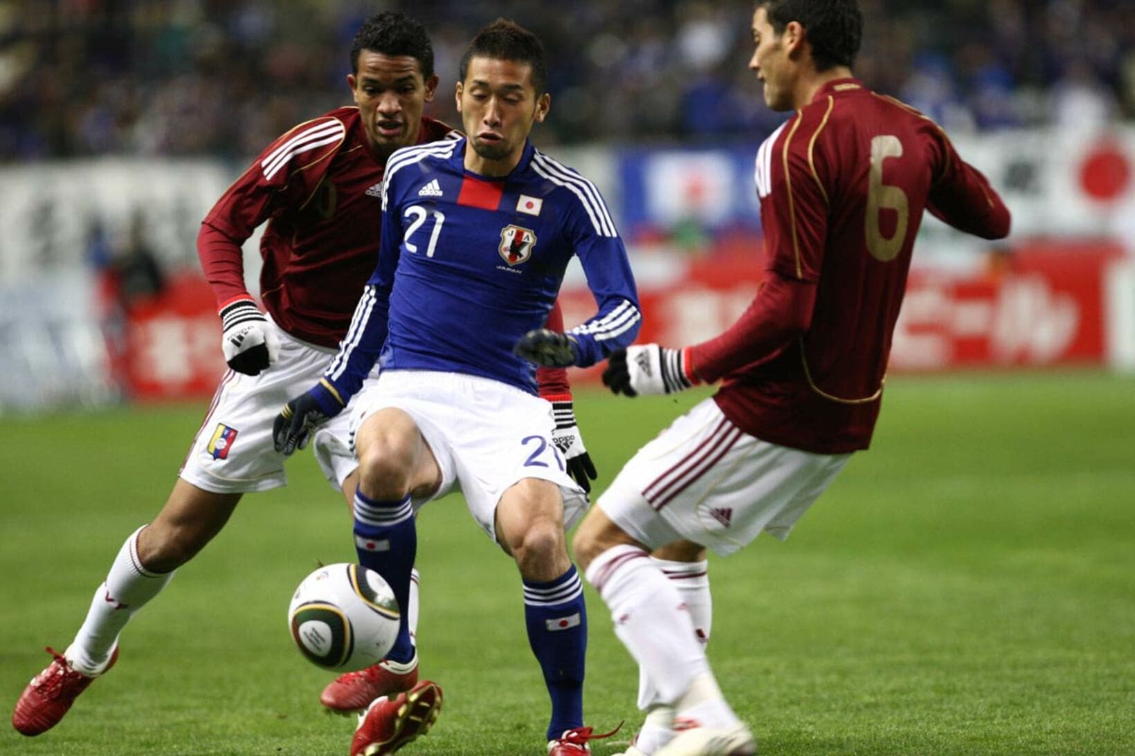 日本代表としても大活躍した徳永悠平さん（２０１０年）