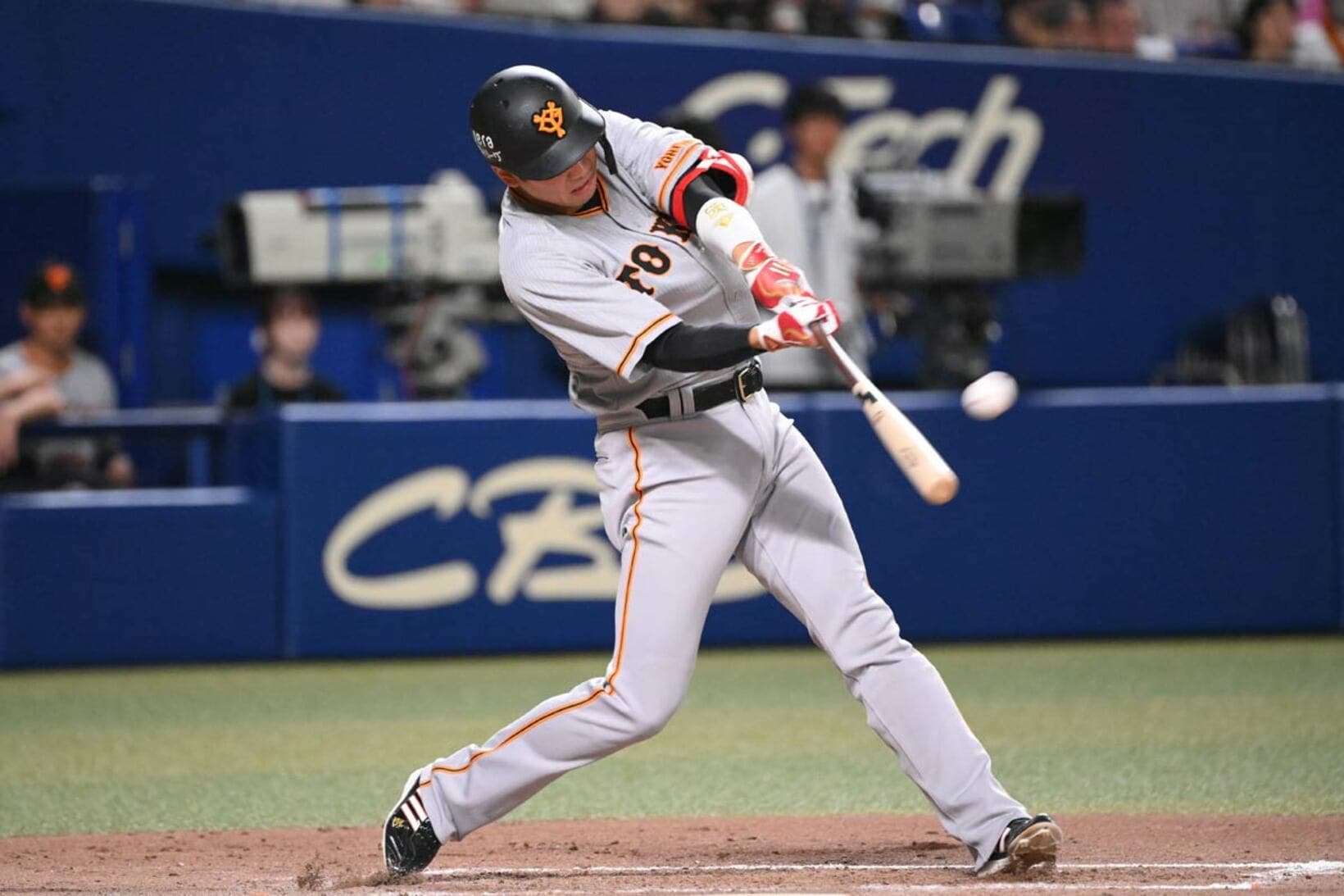 坂本勇人もジャストミートで本塁打
