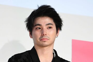 村上虹郎