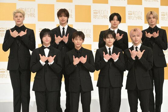 紅白歌合戦出場歌手発表会見に出席した＆TEAM