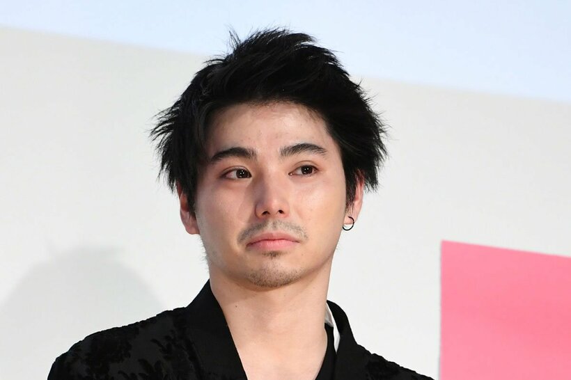 村上虹郎