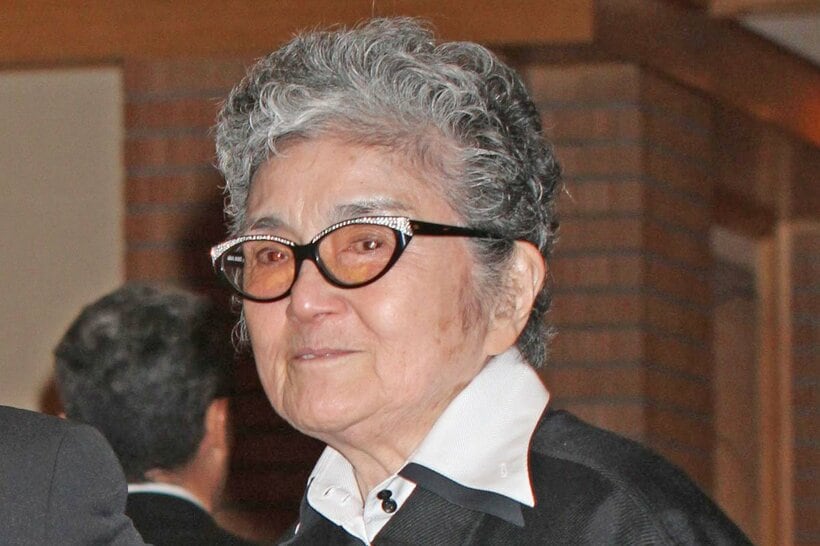 事務所の未来を案じていたメリーさん（２０１０年）