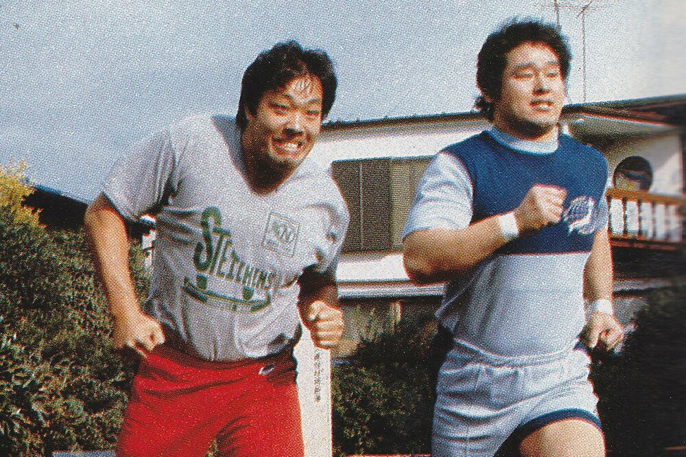 当初はプライベートで親しくしていた鶴田と天龍