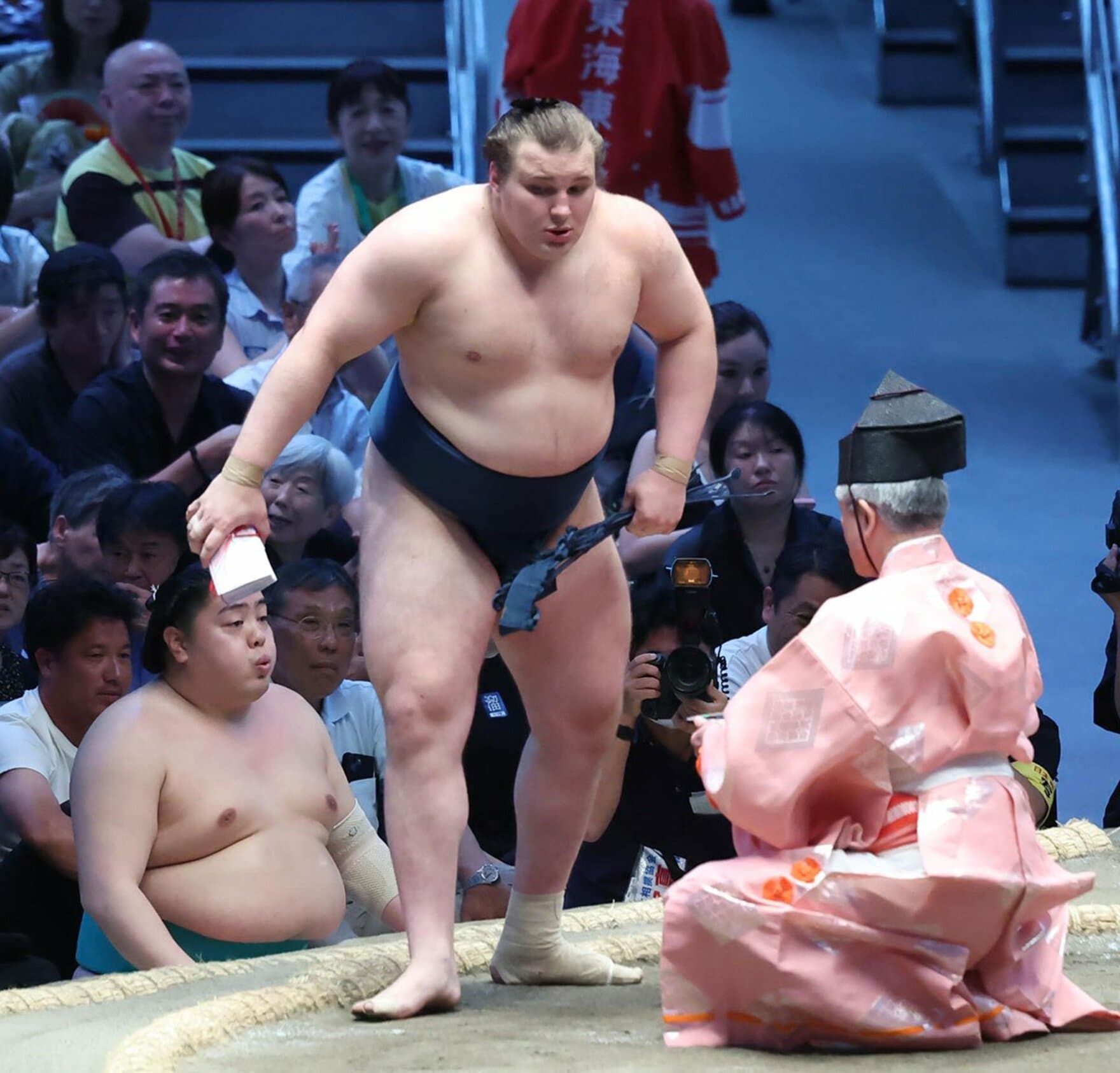 大関復帰を決めた安青錦