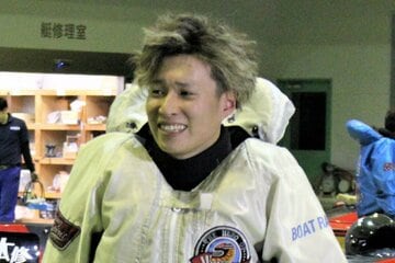 イン戦で１着を逃し、何とも言えぬ表情の川崎智稔