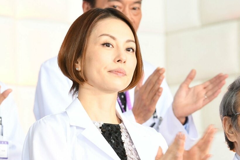 大門未知子を演じる米倉涼子