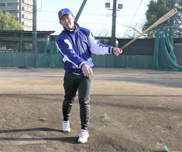 現在は佐賀・高志館高の野球部で監督を務める副島浩史氏