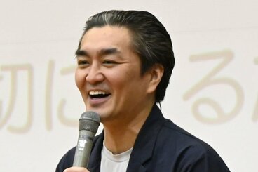 こども家庭庁主催のイベントに出席した徳井健太