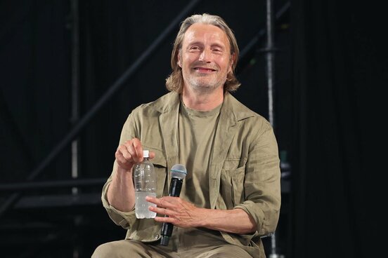 「大阪コミコン2025」に登場したマッツ・ミケルセン