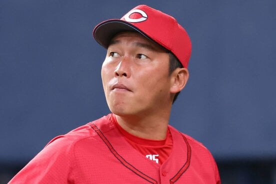 中日を相手に手痛い星を落とした広島・新井監督